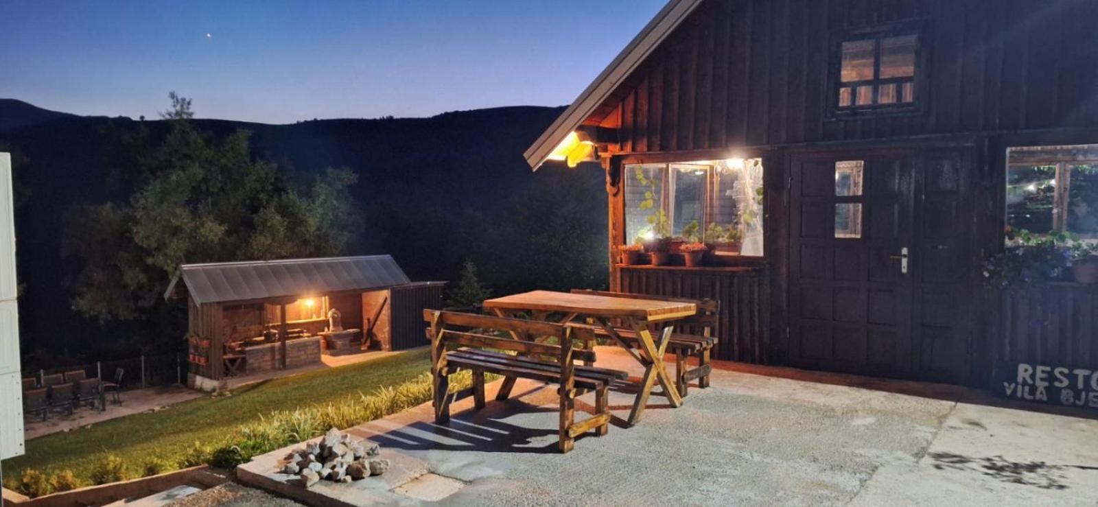 Holiday Home Vila Bjelasnica Luaran gambar