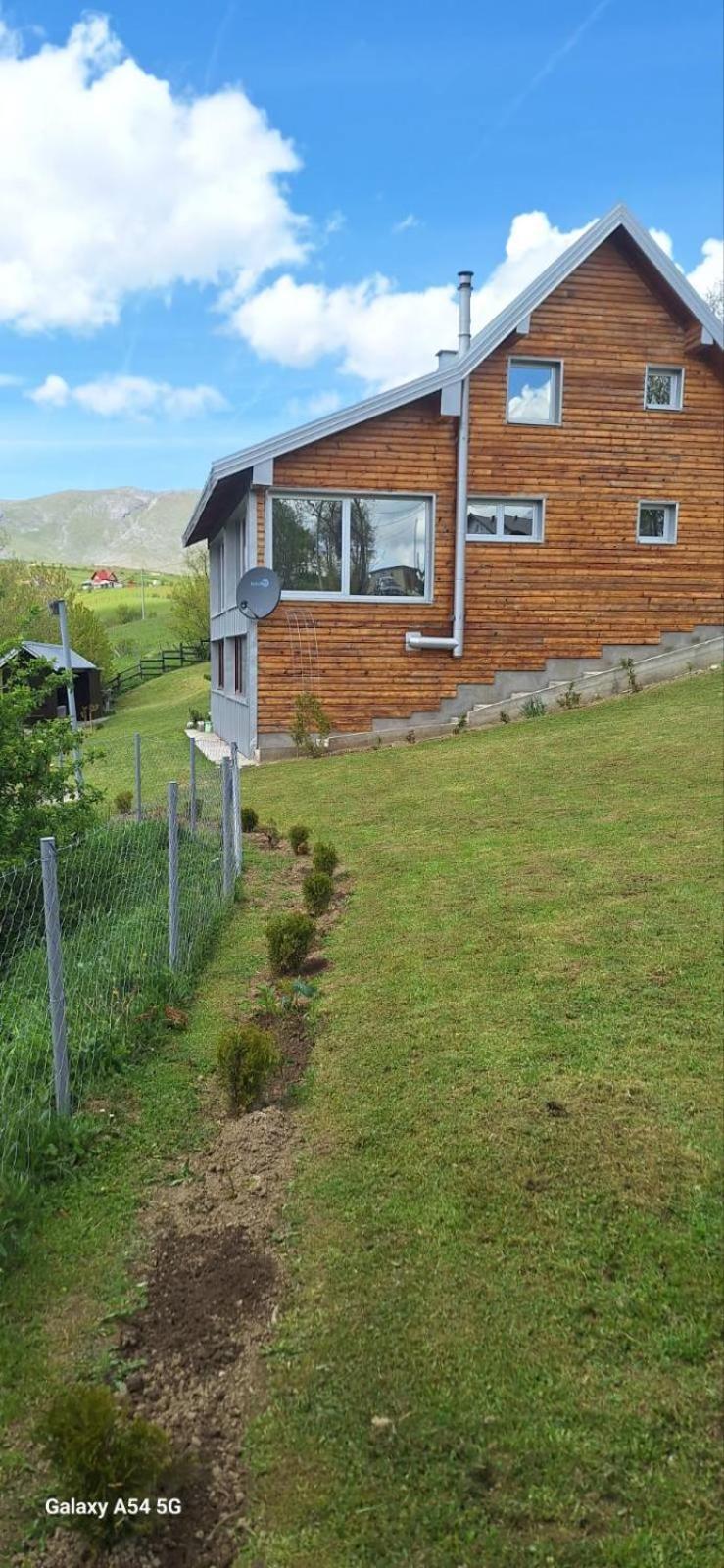 Holiday Home Vila Bjelasnica Luaran gambar