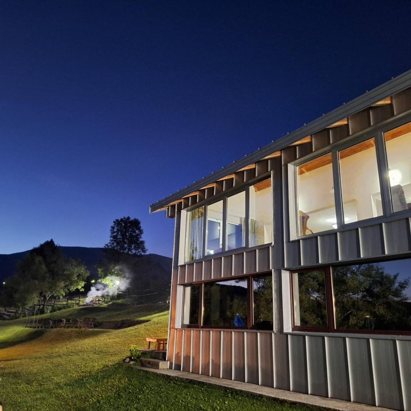 Holiday Home Vila Bjelasnica Luaran gambar